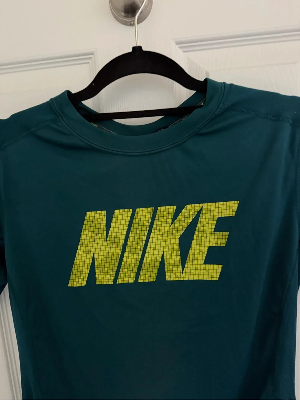 Boy's Nike Teal Blue Green Dri Fit Tee Shirt Size Extra Large